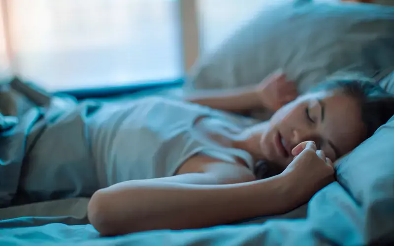Schlaf, Muskelaufbau, Körperfettreduktion – Wie hängen sie zusammen?